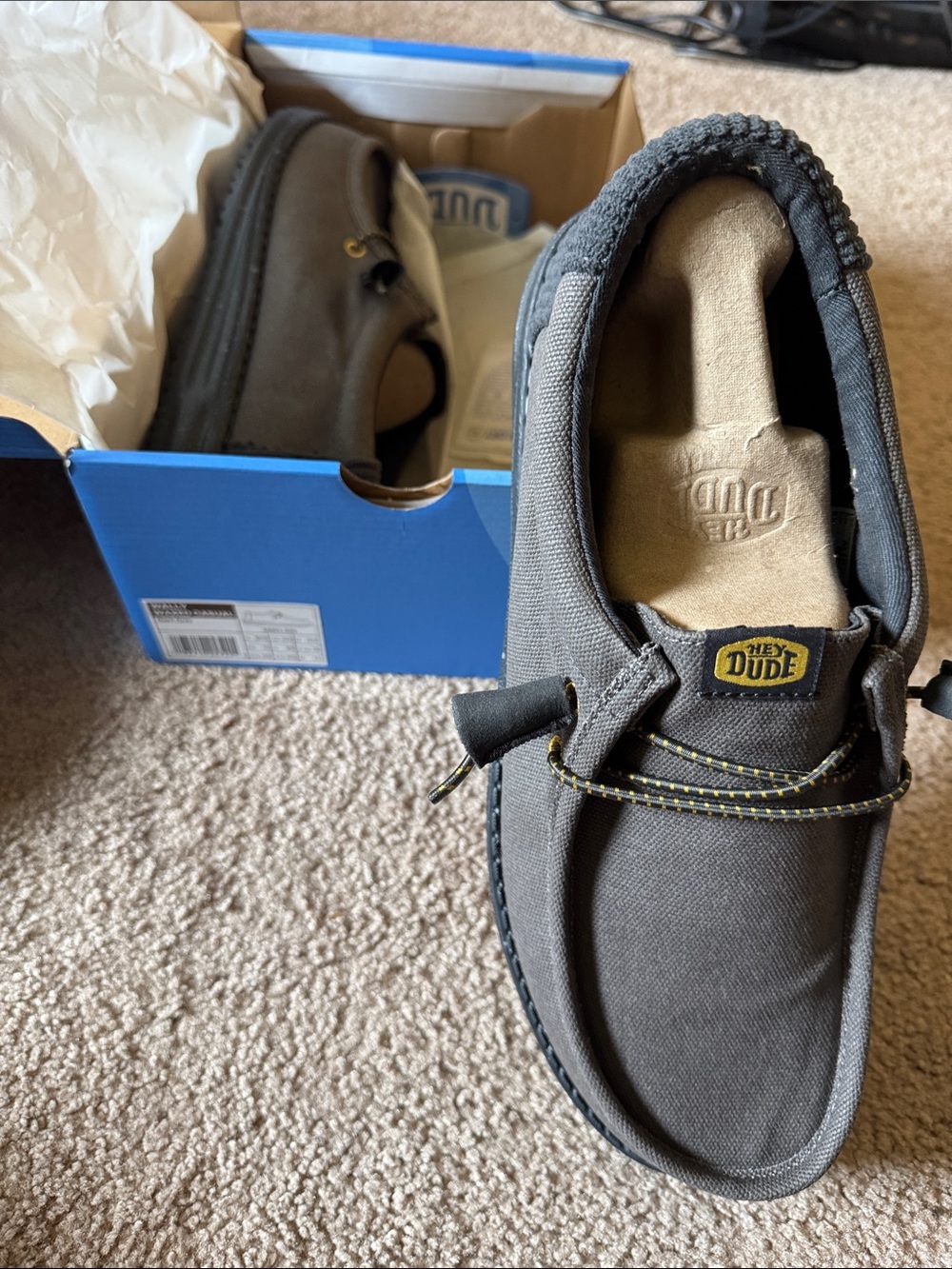 New in box Hey Dude Wally waxed casual Canvas Shoes - Grey